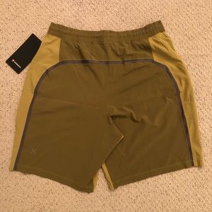Lululemon Men’s Pace Breaker Shorts 9” NWT